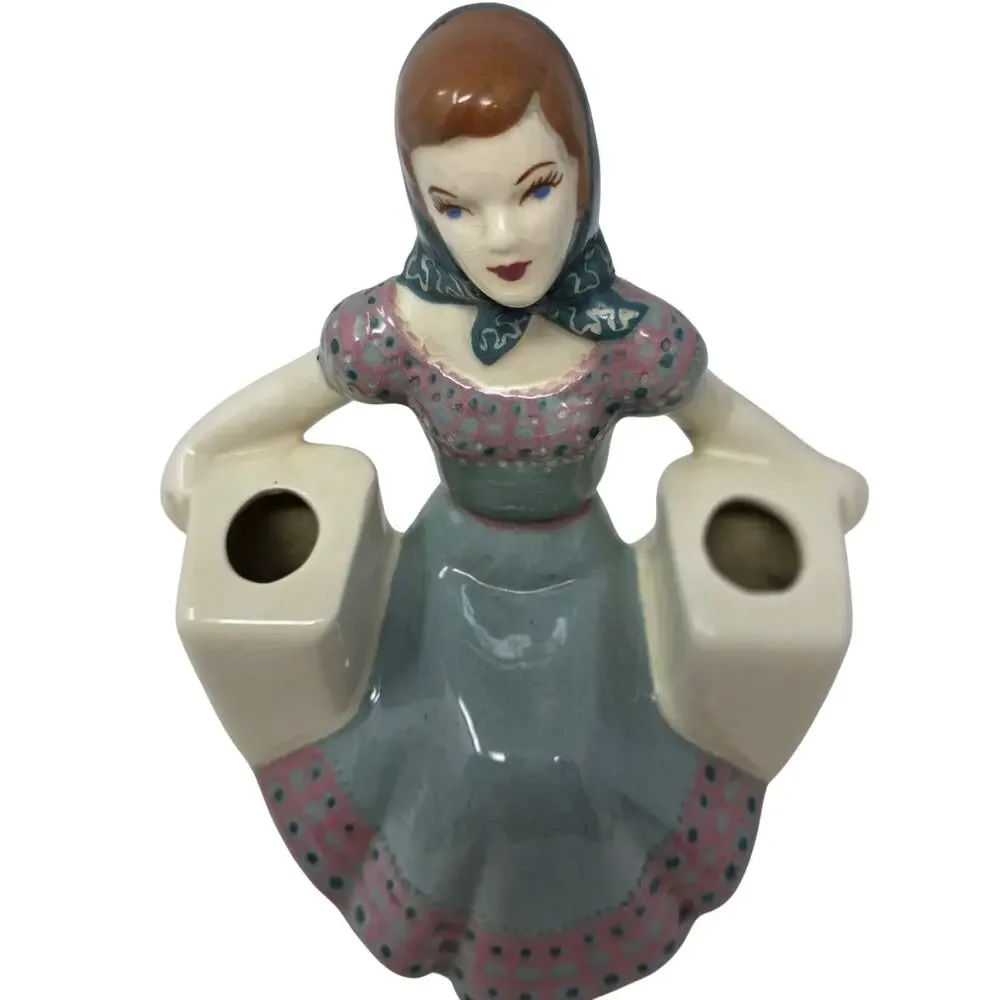Vintage 1940s Weil Ware Lady Double Bud Vase #4028 California Pottery